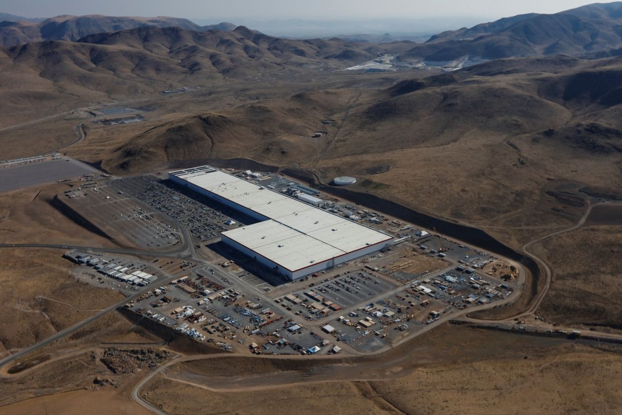 Ty phu Elon Musk anh 2