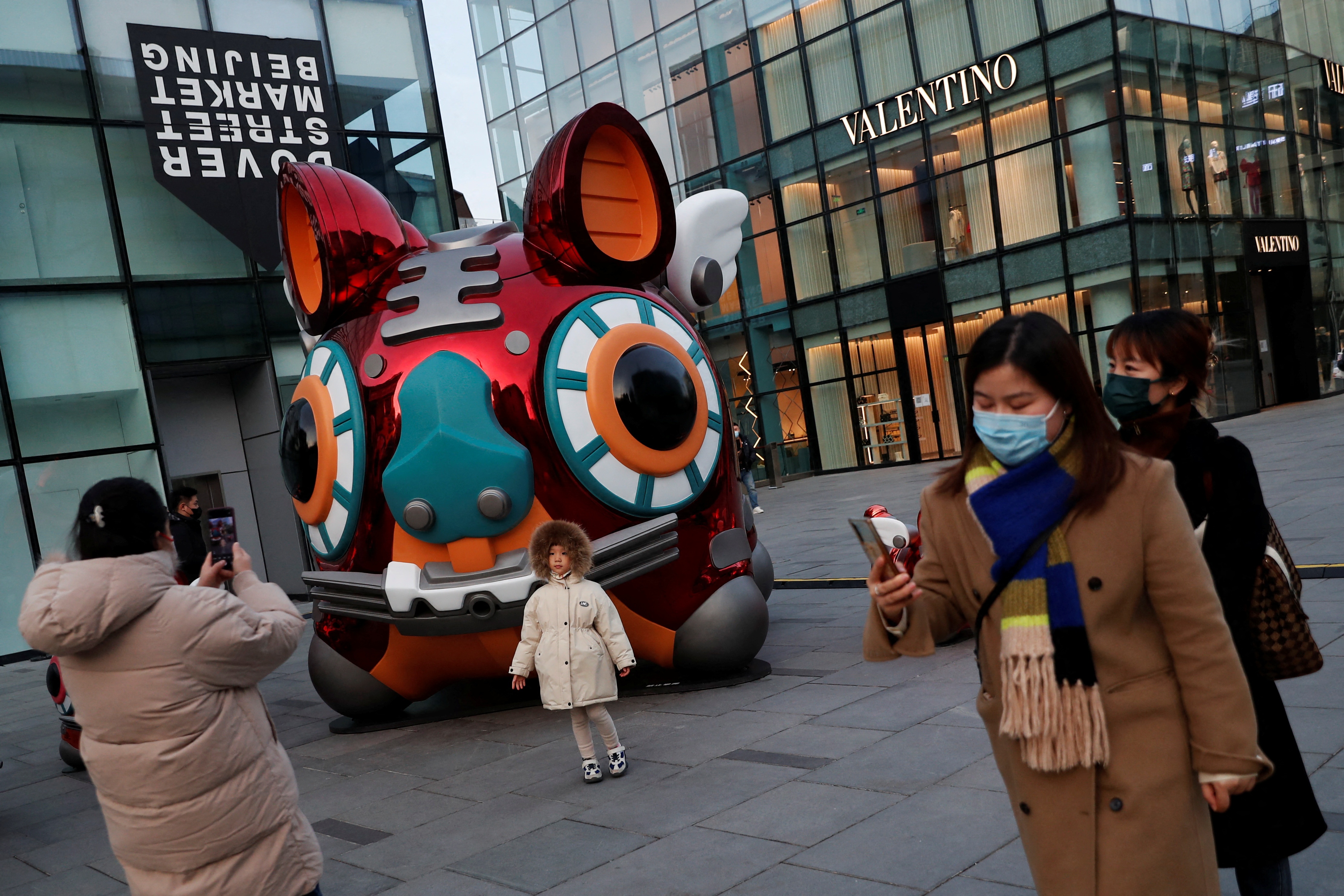 Dip Tet Nguyen dan am dam cua nguoi tieu dung Trung Quoc hinh anh