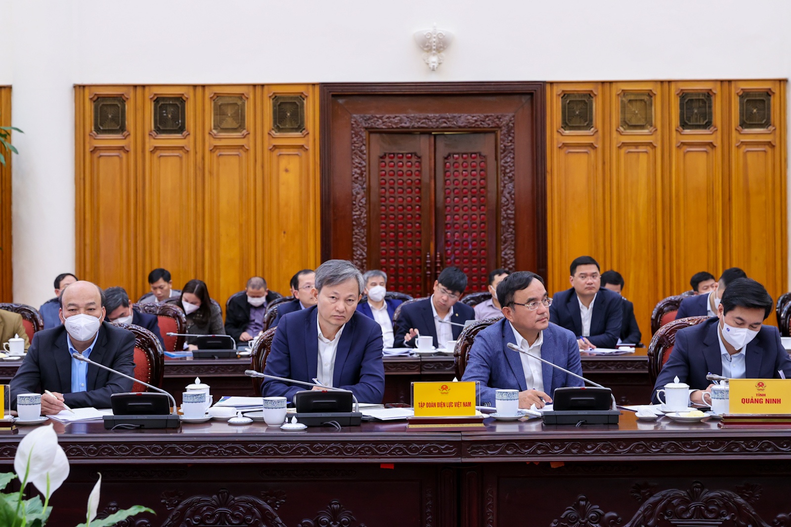 Tinh hinh cung ung dien anh 2