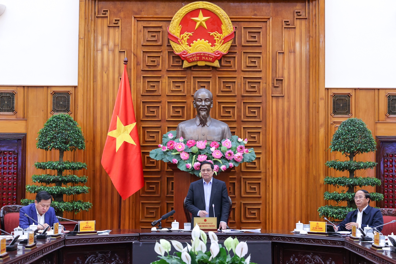 Tinh hinh cung ung dien anh 1