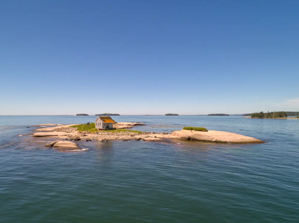 Hon dao tu nhan gia chi hon 300.000 USD o My hinh anh