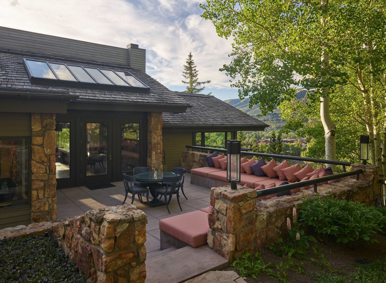 Can biet thu 100 trieu USD nam tren 'nui ty phu' cua My hinh anh