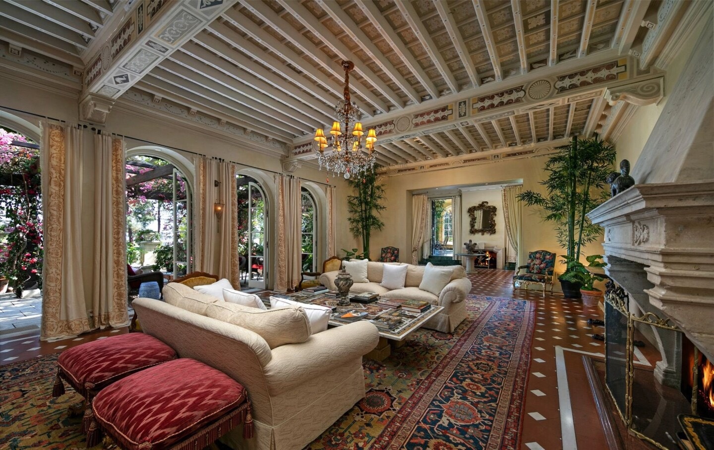 Biet thu trieu USD anh 4