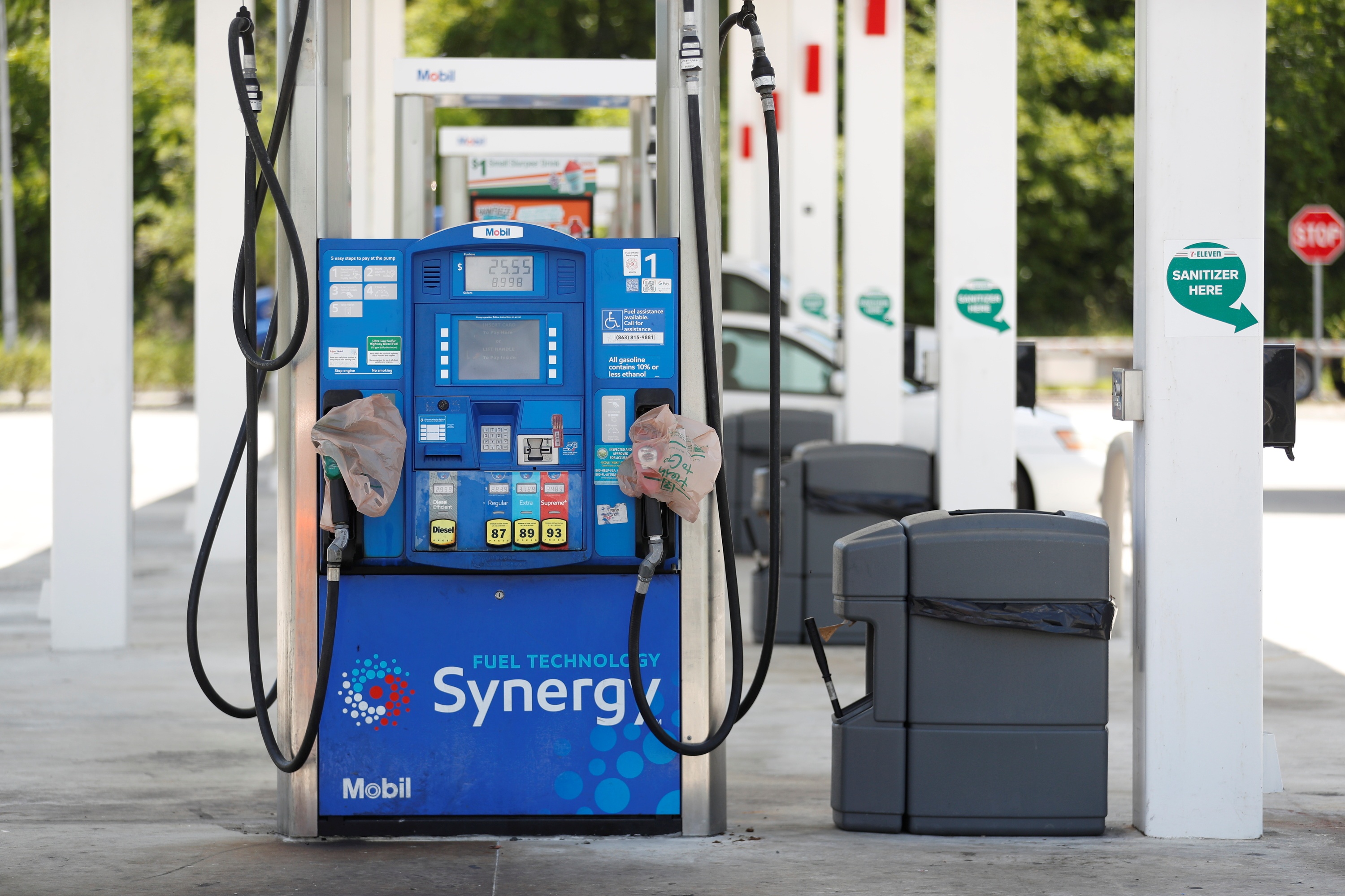 giá dầu ảnh 3 gia dau anh 3