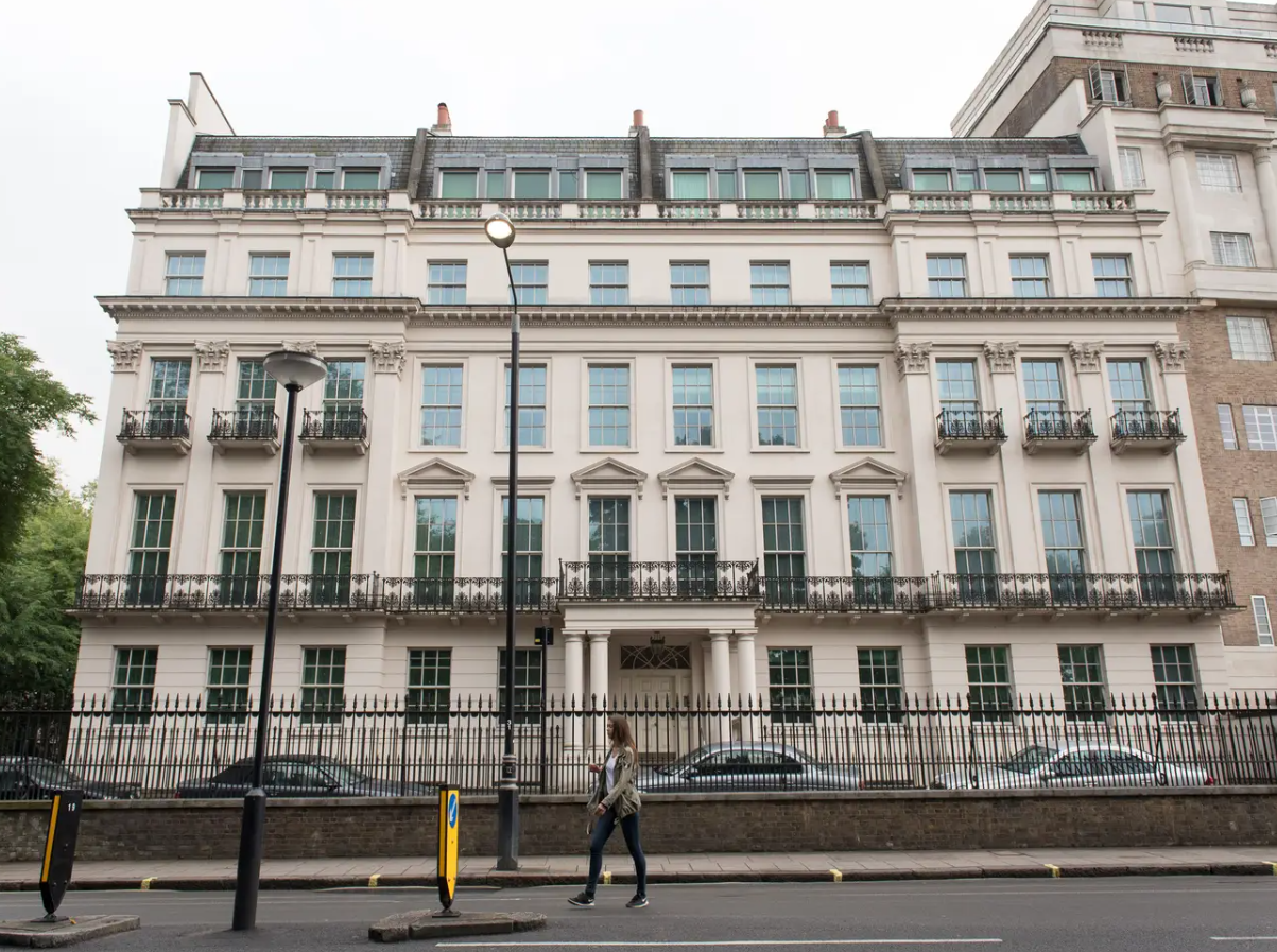 Ty phu Hua Gia An anh 1