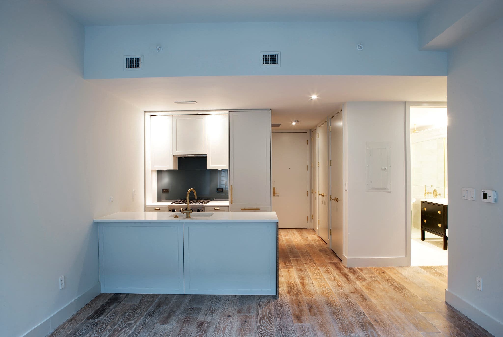 Can lam viec bao nhieu gio moi tuan de thue duoc nha o My hinh anh