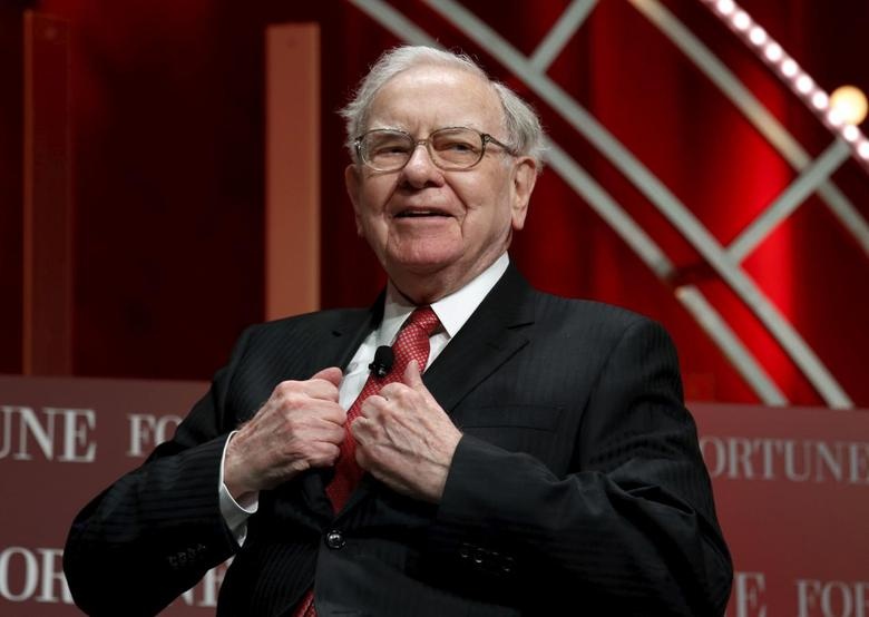 Ty phu Warren Buffett lo ty USD tu dau tu chung khoan hinh anh