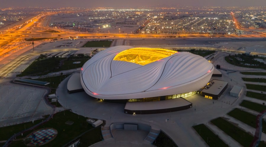 Tru Nga, cac nuoc chu nha deu lo nang vi World Cup hinh anh