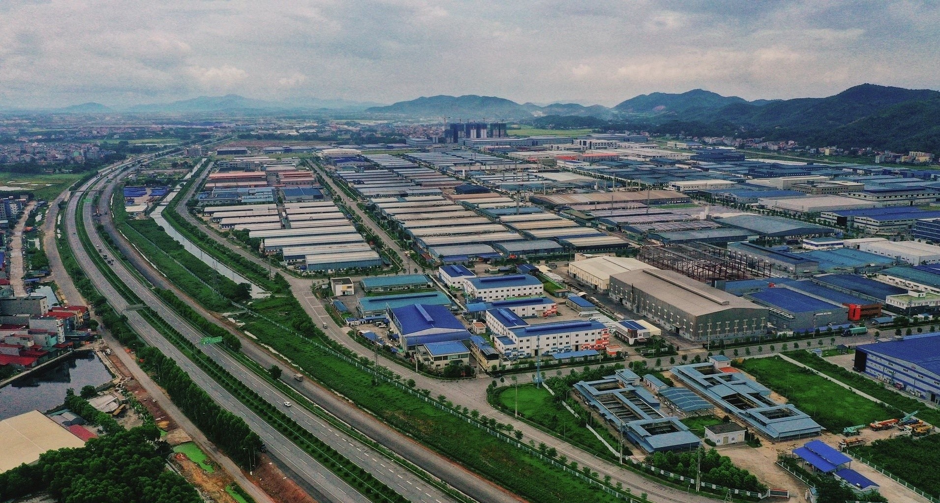 Ha Noi, Bac Giang dan dau ca nuoc trong hut von FDI hinh anh