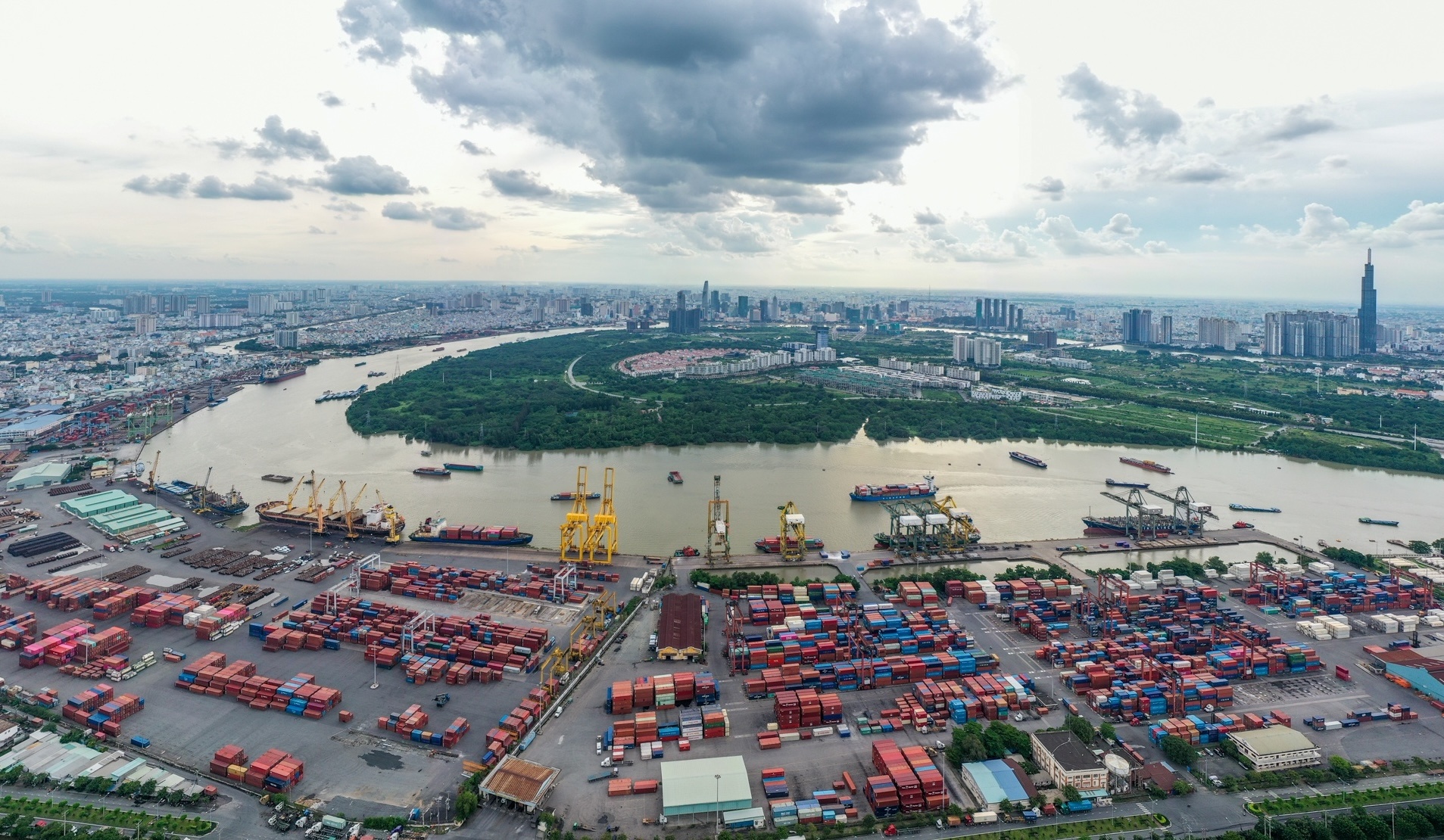 Sep IMF: Viet Nam can cai thien khuon kho xu ly ngan hang yeu kem hinh anh