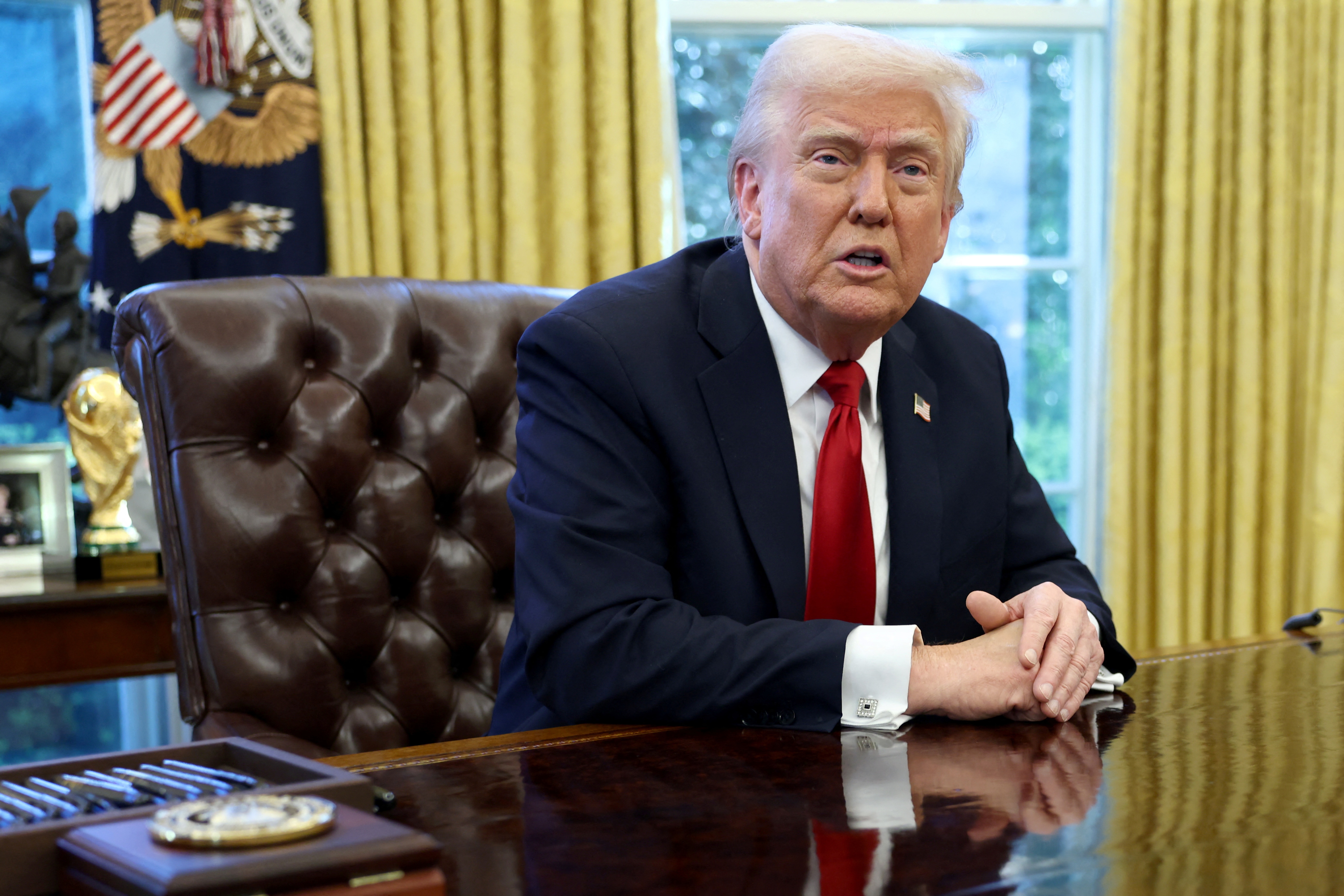 Ong Trump ap thue 25% voi tat ca oto nhap khau vao My hinh anh