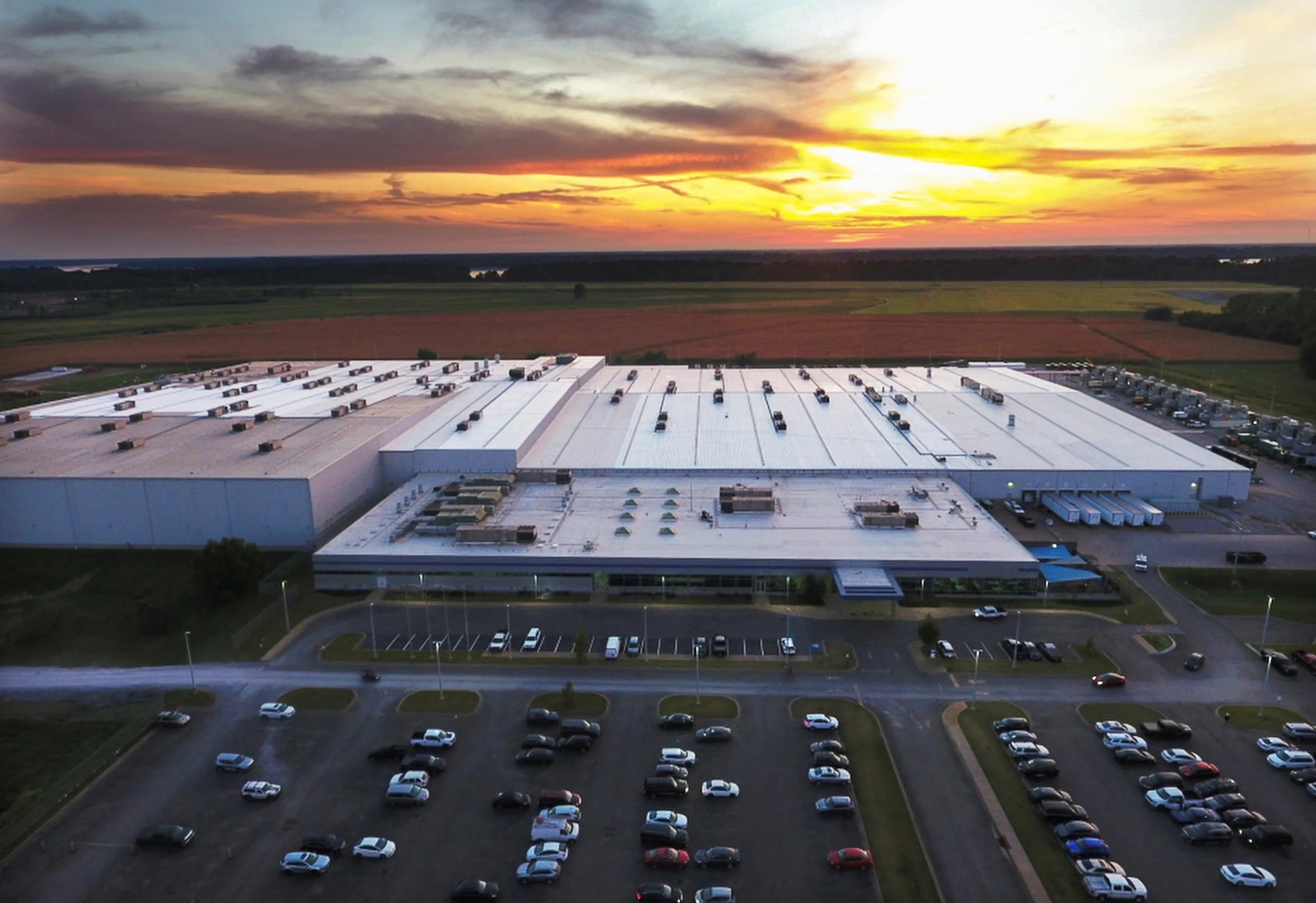 xAI cua Elon Musk bi to dung 'nha may dien lau' giua Memphis hinh anh