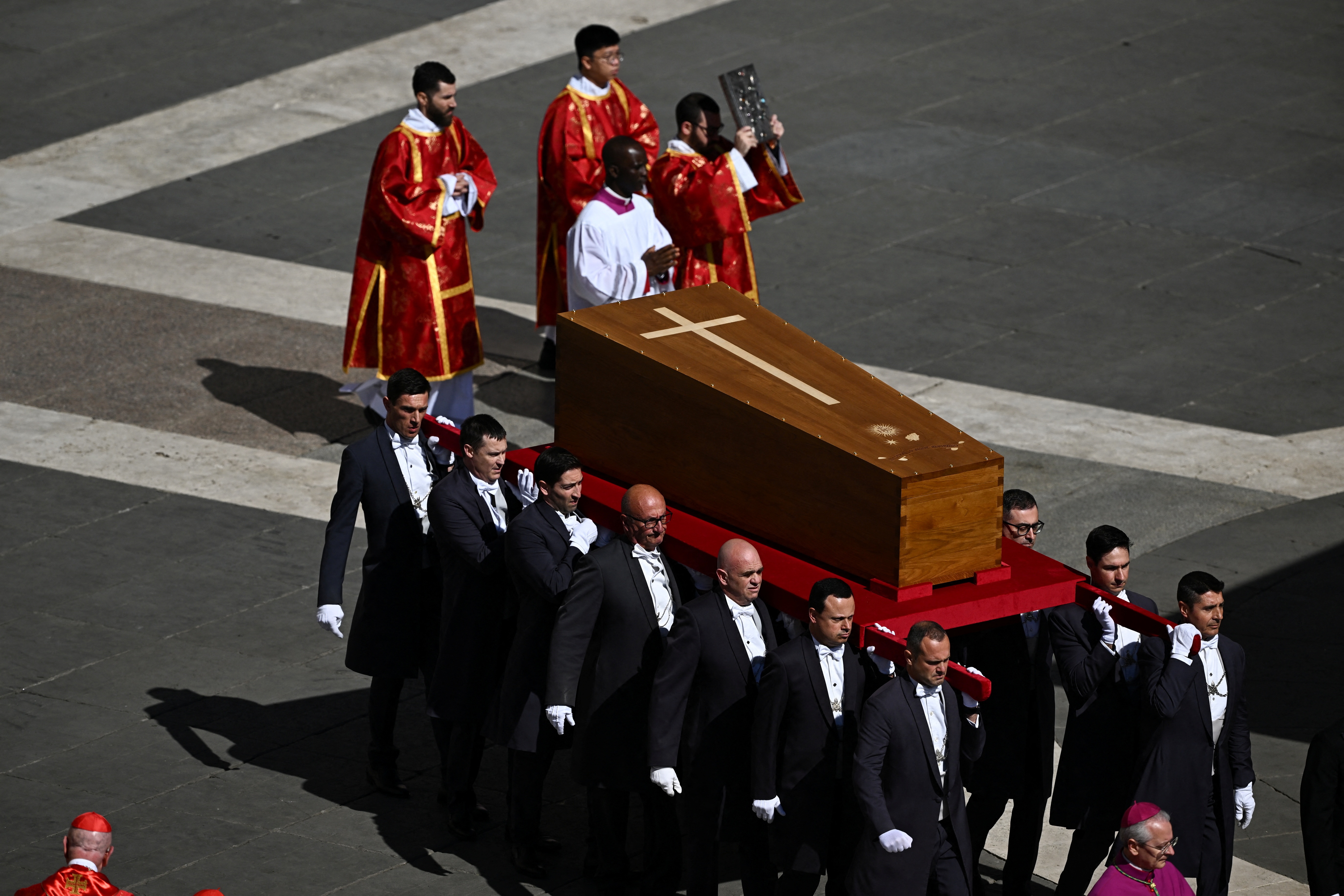 Giao hoang Francis anh 4