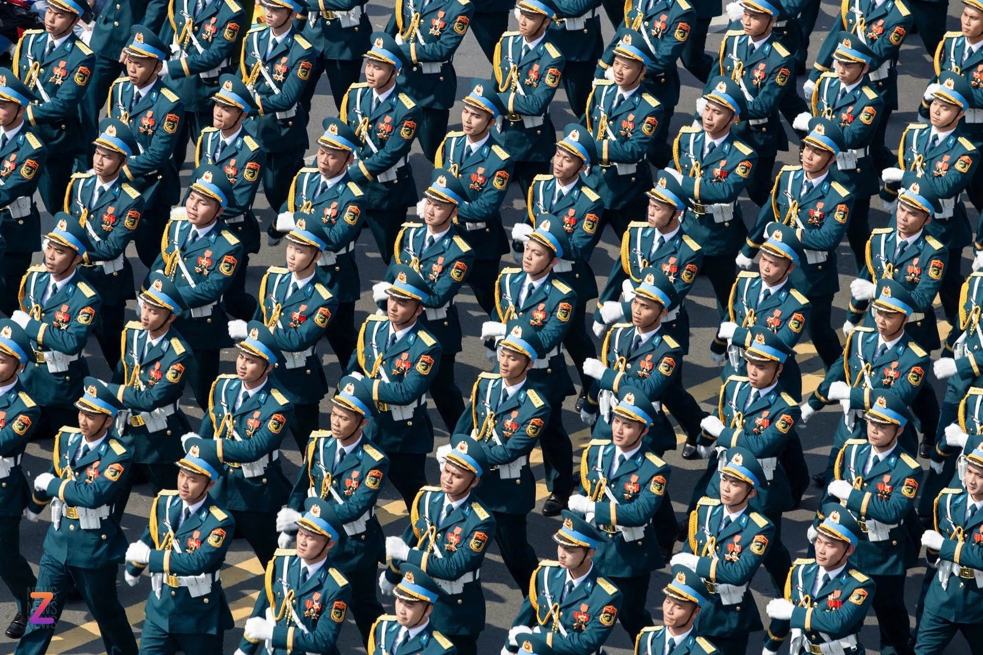 Le dieu binh, tang le Giao hoang va khoanh khac an tuong tuan qua hinh anh