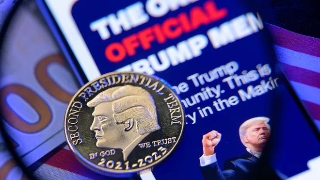 Ben trong bua tiec 'meme coin' xa hoa cua ong Trump hinh anh