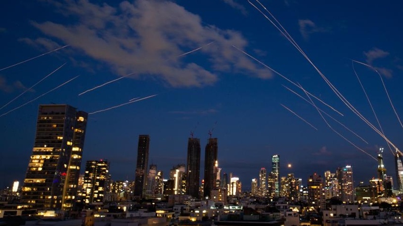 Iran va Israel tiep tuc cac dot khong kich moi hinh anh