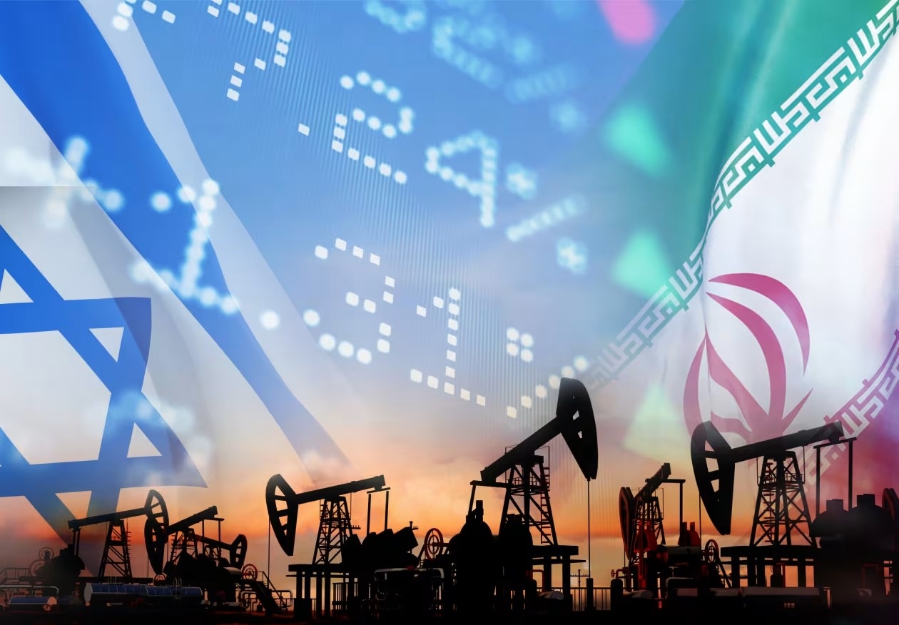 Gia dau lao doc sau thong bao cua ong Trump ve xung dot Israel - Iran hinh anh