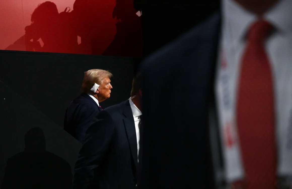 ong Trump bi am sat anh 2