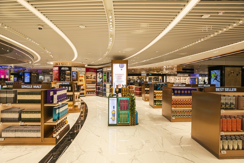 ban le san bay anh 9