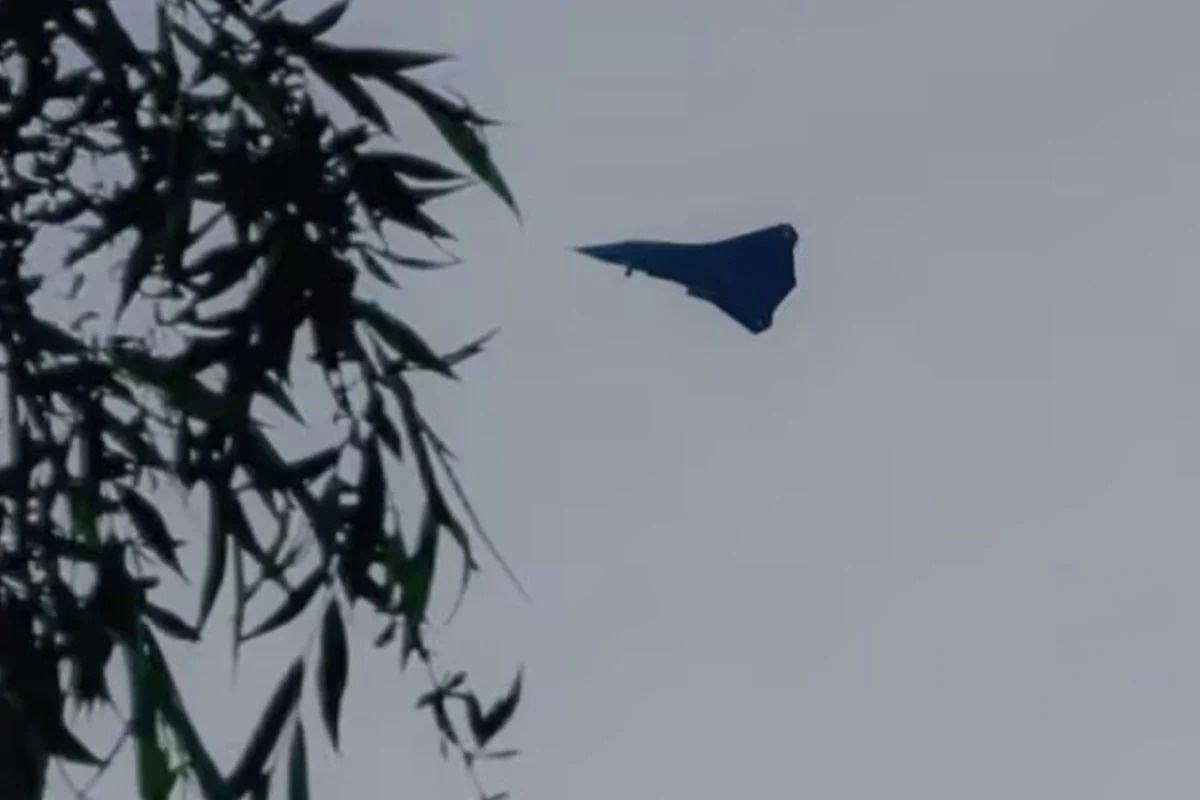 Trung Quoc lo anh chien dau co tang hinh chua tung duoc biet hinh anh