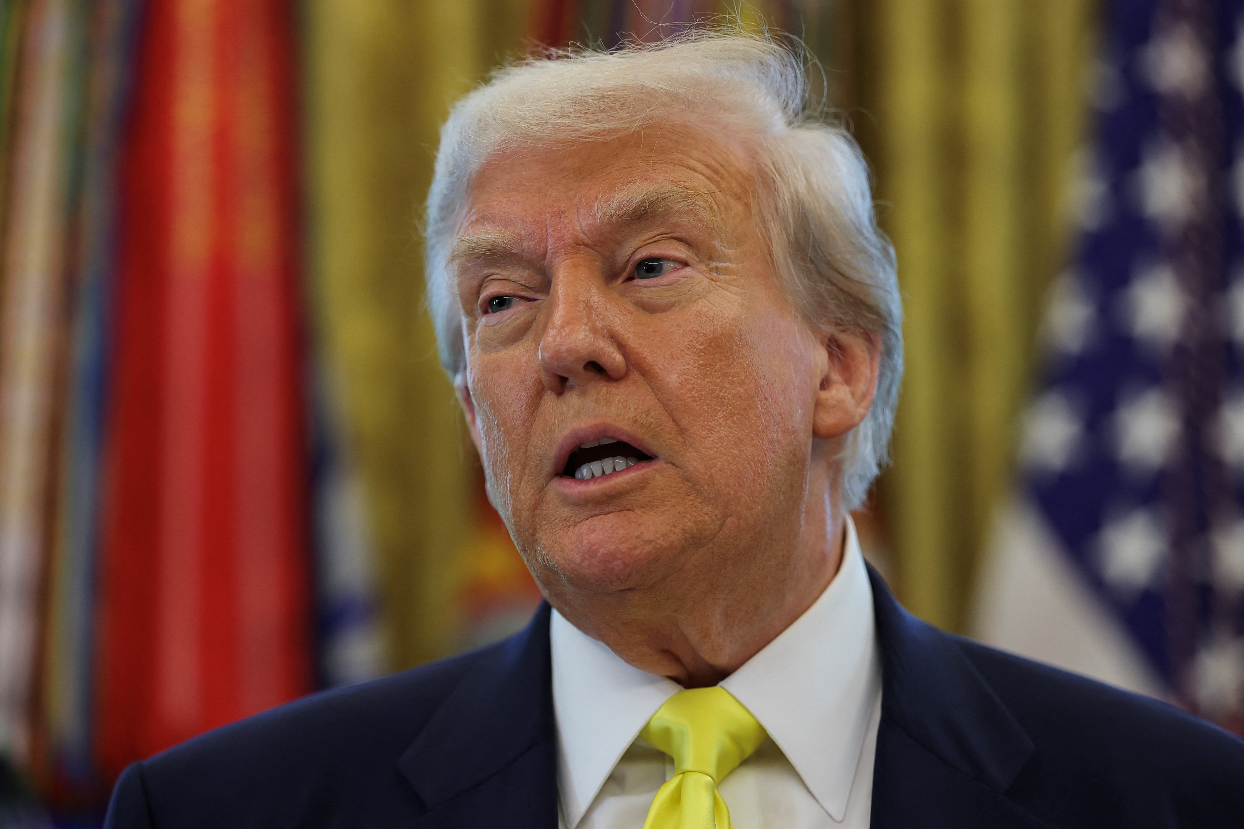 Ong Trump gat bo dieu kien de xuc tien cuoc gap voi ong Putin hinh anh