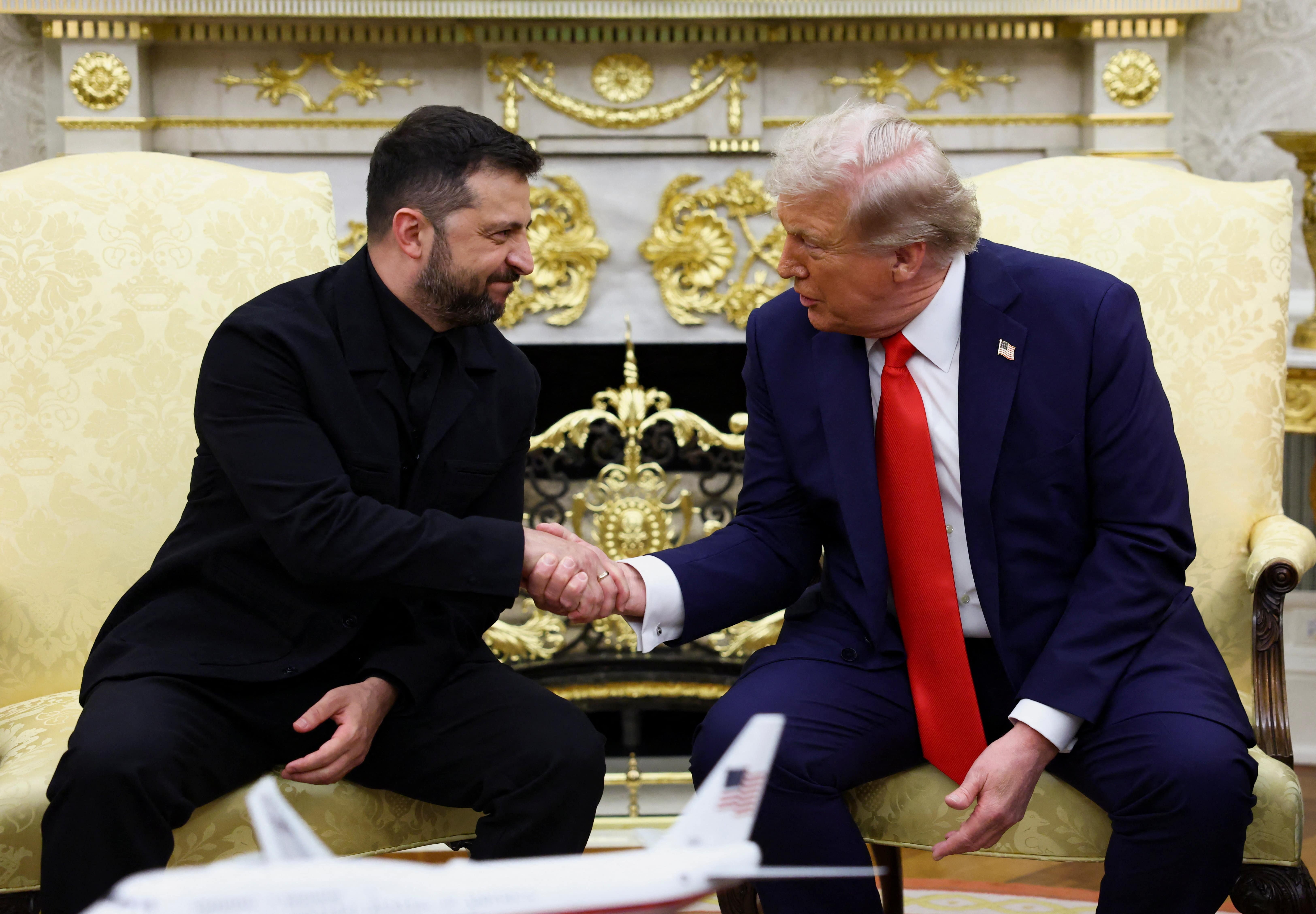 cuoc gap Trump Zelensky,  thuong dinh Alaska,  xung dot Ukraine,  bao dam an ninh,  dam phan ba ben,  thoa thuan hoa binh anh 1