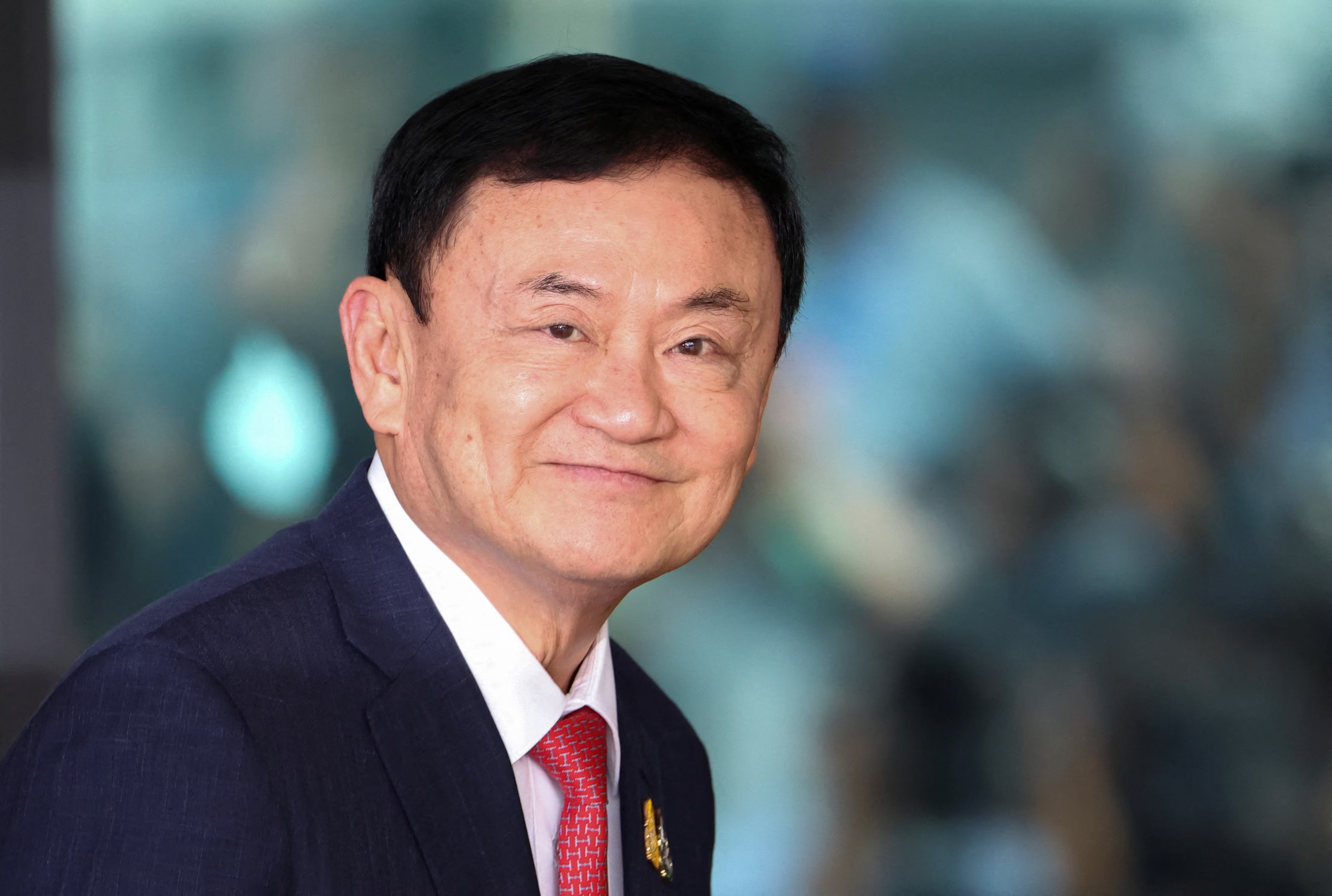 Ong Thaksin Shinawatra trang an hinh anh