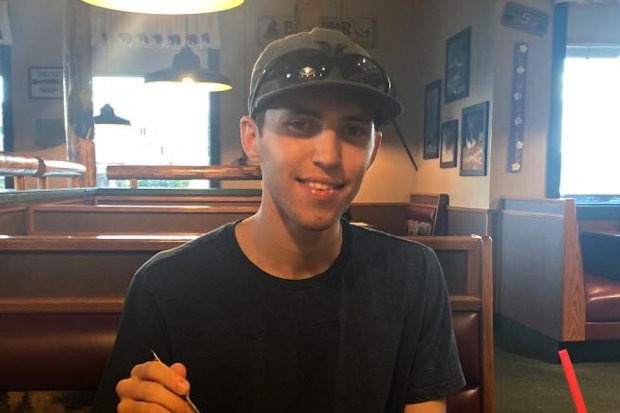 Tu sinh vien top 1% My den nghi pham giet Charlie Kirk hinh anh