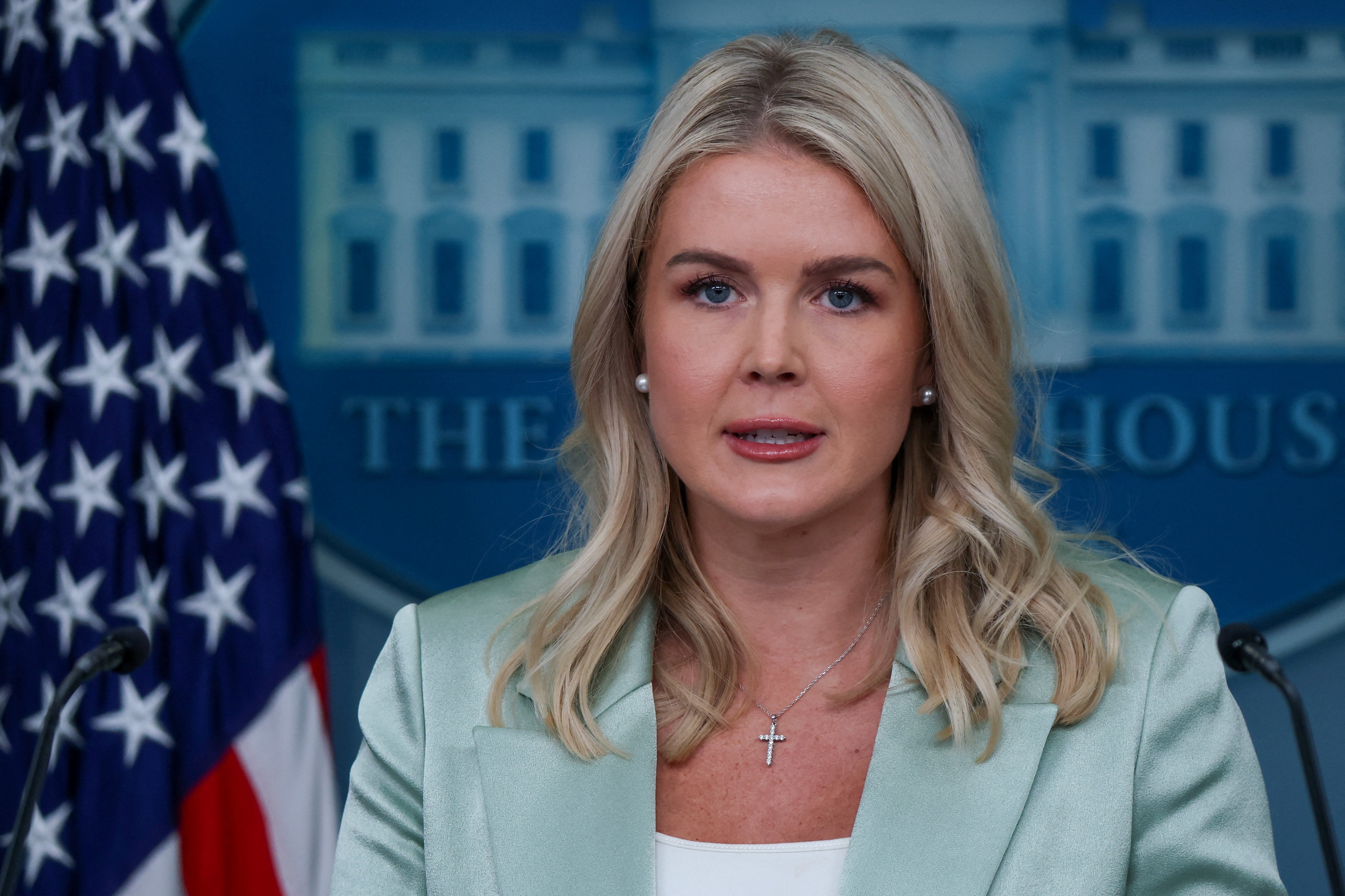 Thu ky bao chi Nha Trang duoc mat vu bao ve dac biet hinh anh