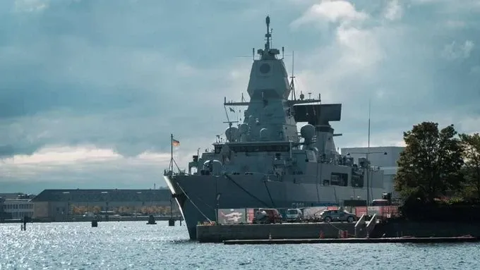 Chau Au voi dieu tau chien, truc thang, radar bao ve Copenhagen hinh anh