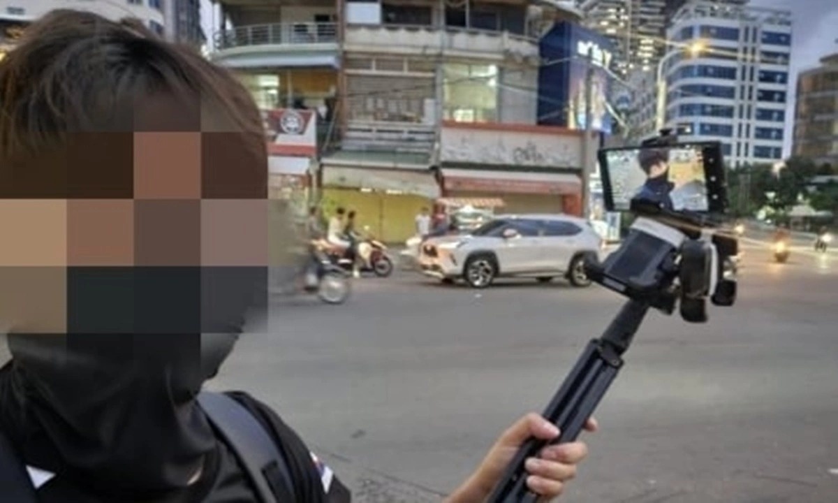 Streamer Han do xo sang Campuchia livestream 'o toi pham' hinh anh