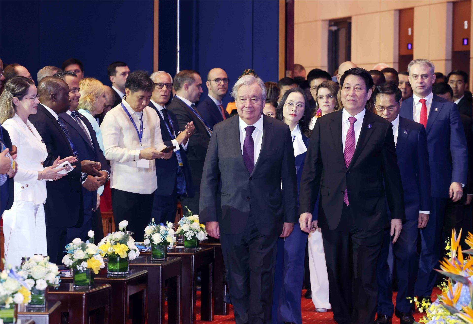 Khai mac Le mo ky Cong uoc Ha Noi hinh anh