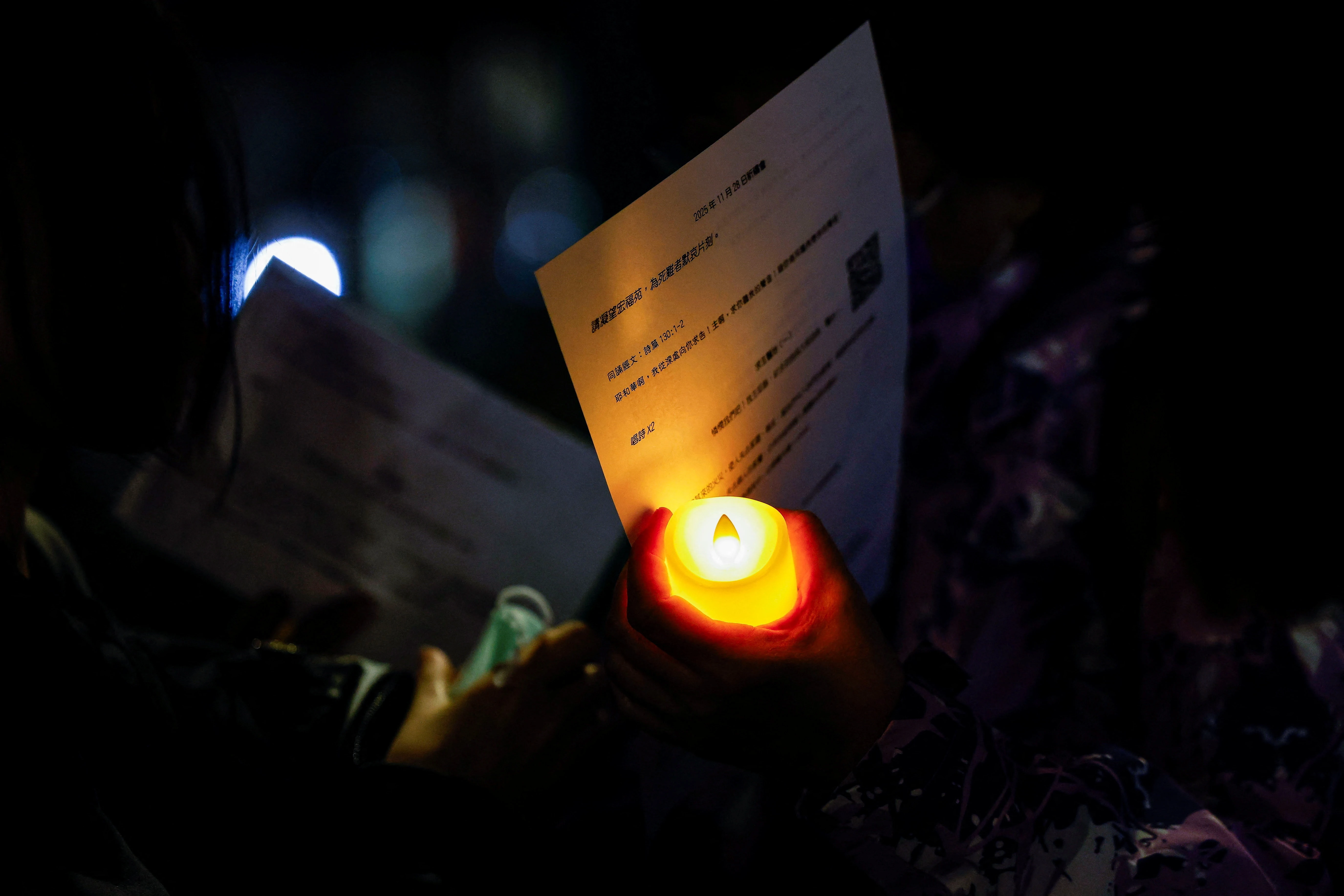 chay chung cu Hong Kong anh 19