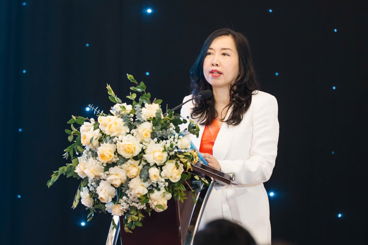 Tang cuong hop tac lien nganh va quoc te de bao ve nguoi di cu hinh anh