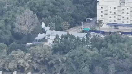 Thai Lan no sung vao cac toa nha cua nhom lua dao o Campuchia hinh anh