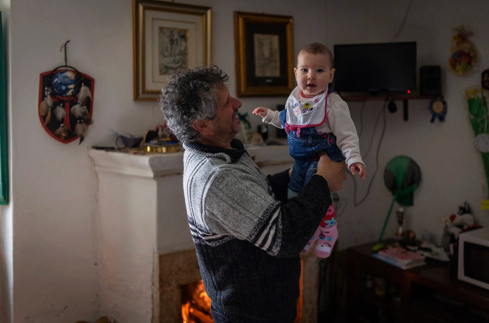 em be dau tien anh 2