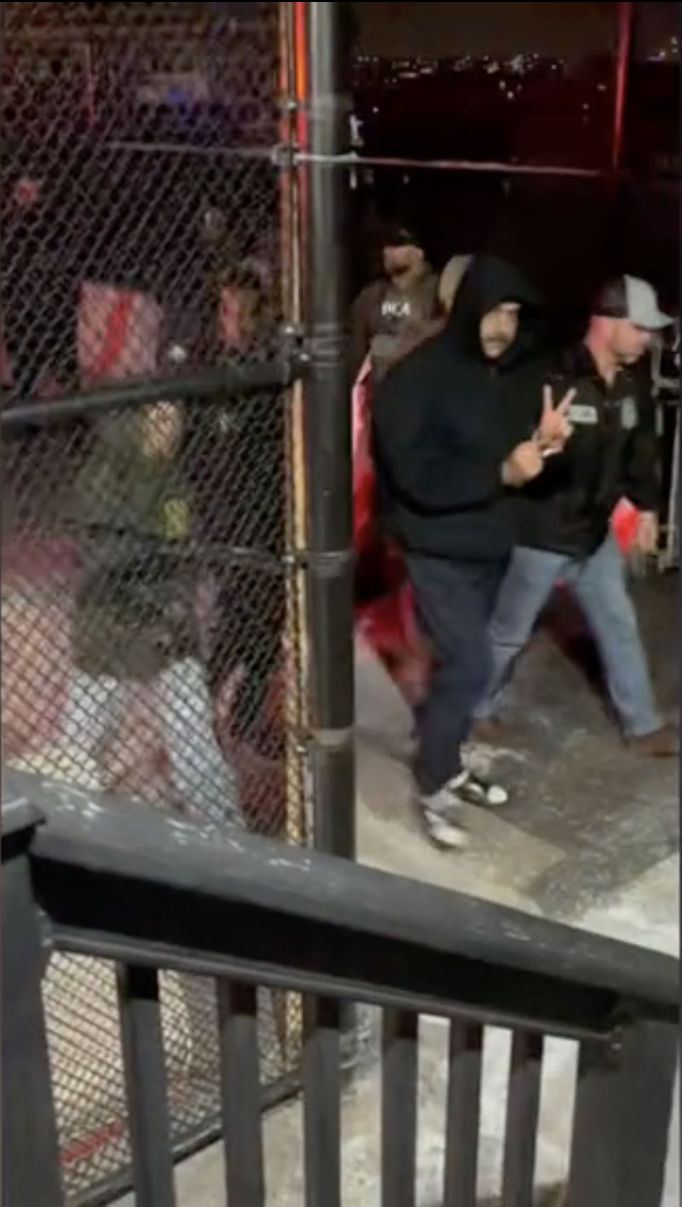 Tong thong Venezuela gio dau hieu hoa binh khi bi ap giai toi Manhattan (My) hinh anh