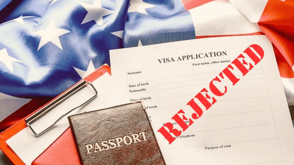 Ai bi anh huong viec My dinh chi visa dinh cu cua 75 nuoc? hinh anh