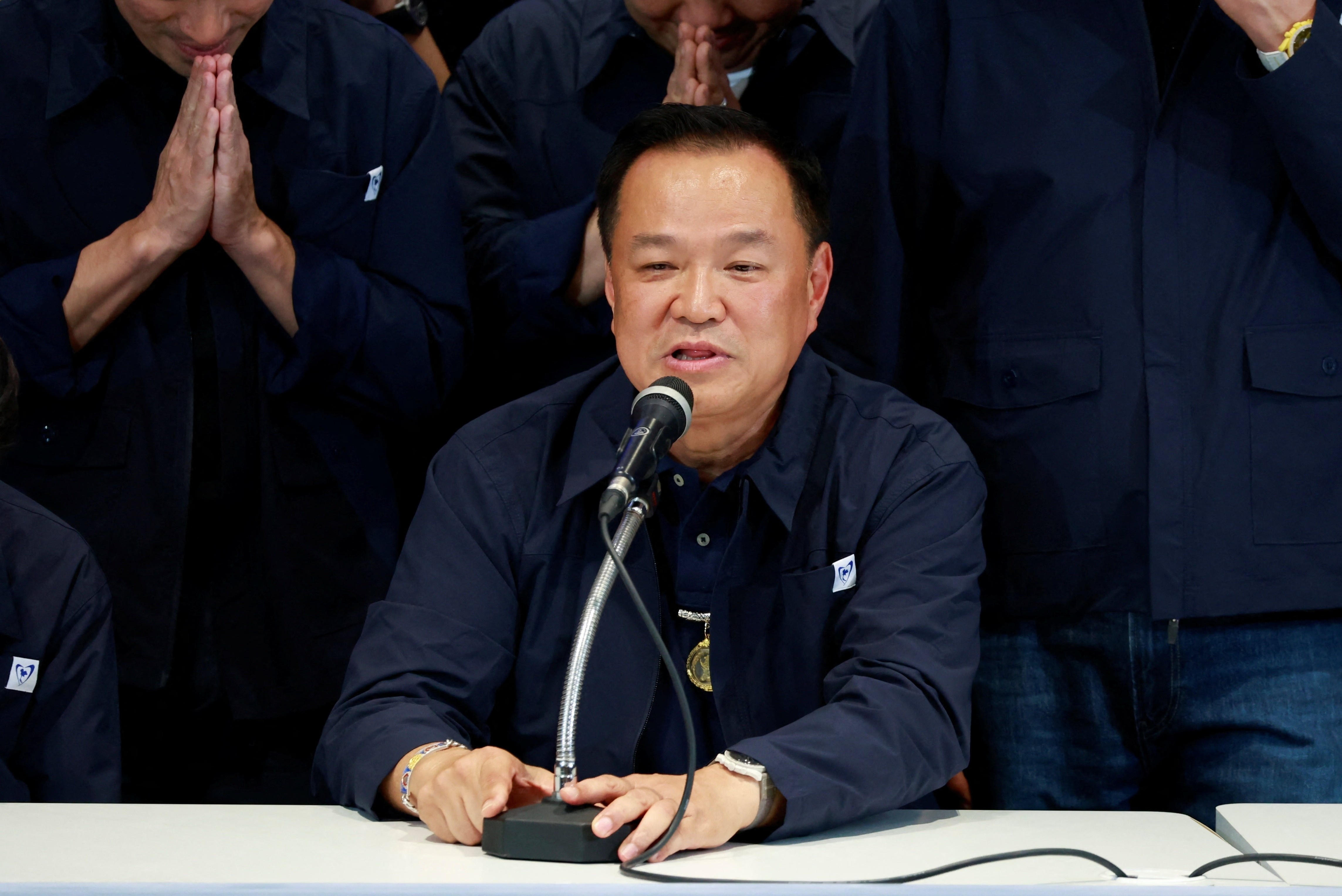 Thu tuong Thai Lan tuyen bo xay tuong bien gioi voi Campuchia hinh anh