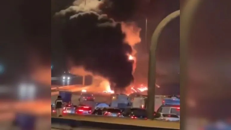 Khoi den nghi ngut tai Dai su quan My sau vu tap kich UAV hinh anh