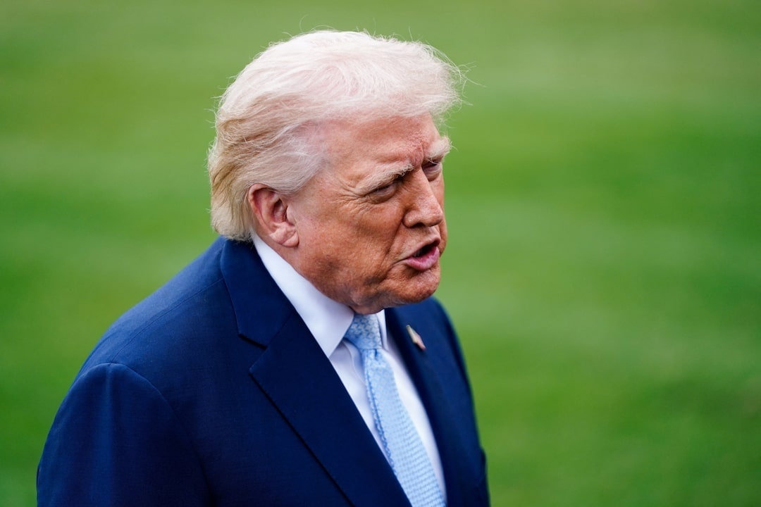 TT Trump: Iran tha thiet muon thoa thuan, dam phan se som tiep tuc hinh anh