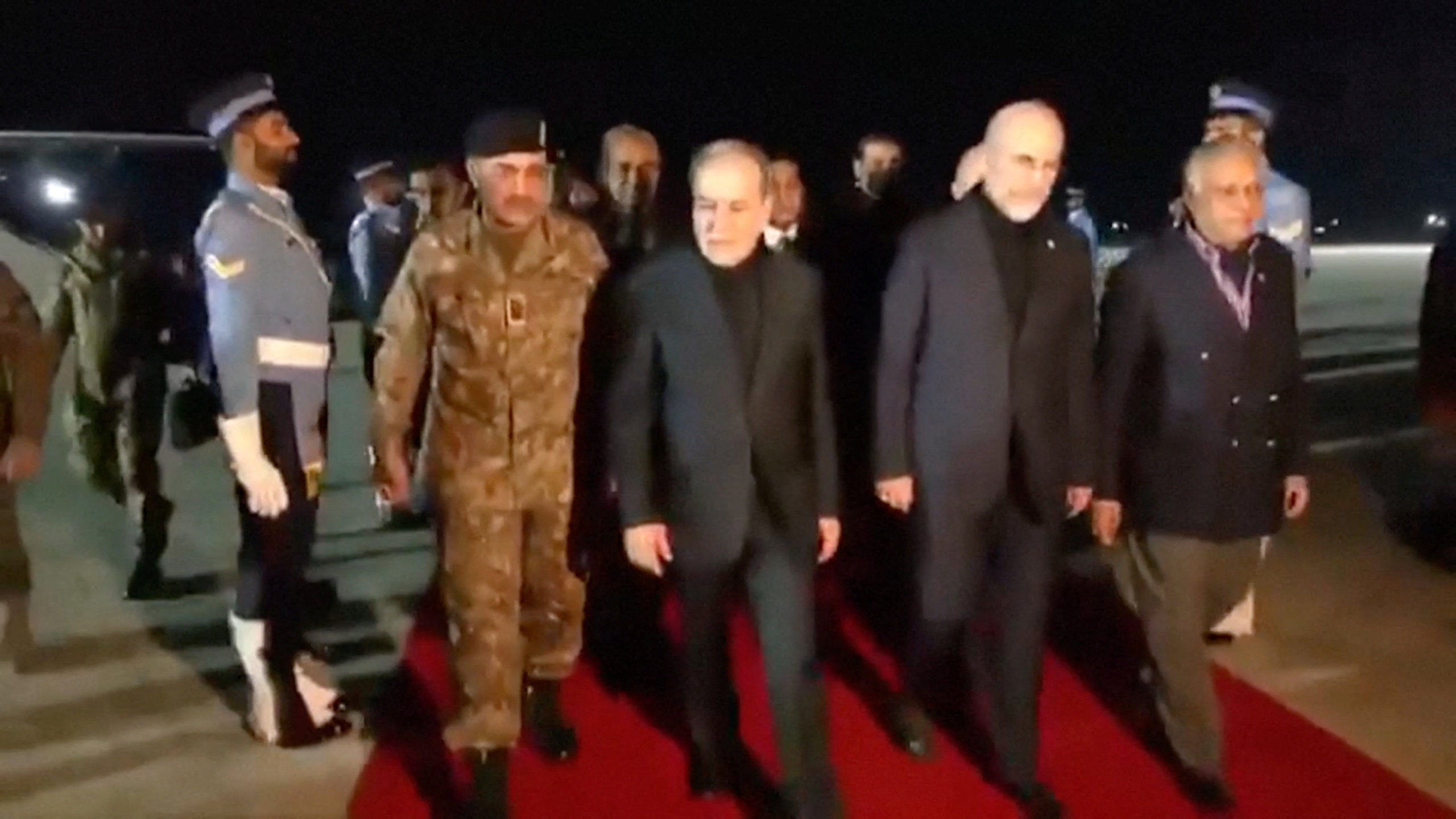 Phai doan Iran roi Islamabad sau dam phan khong ket qua hinh anh