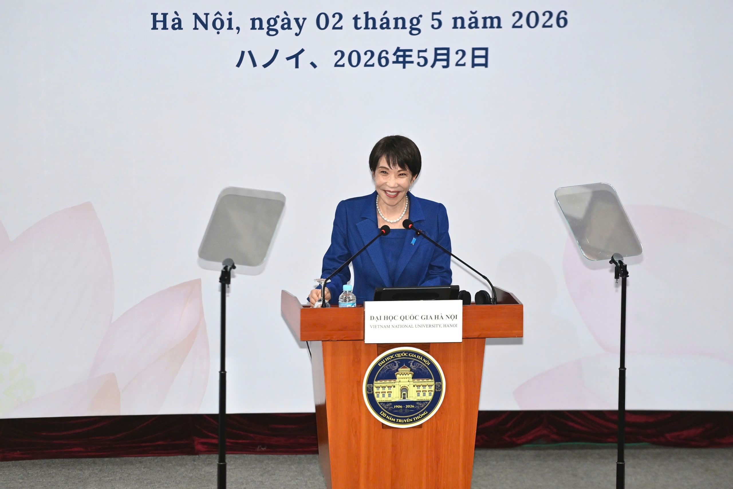 Thu tuong Nhat Ban cong bo dinh huong moi trong sang kien FOIP tai Ha Noi hinh anh