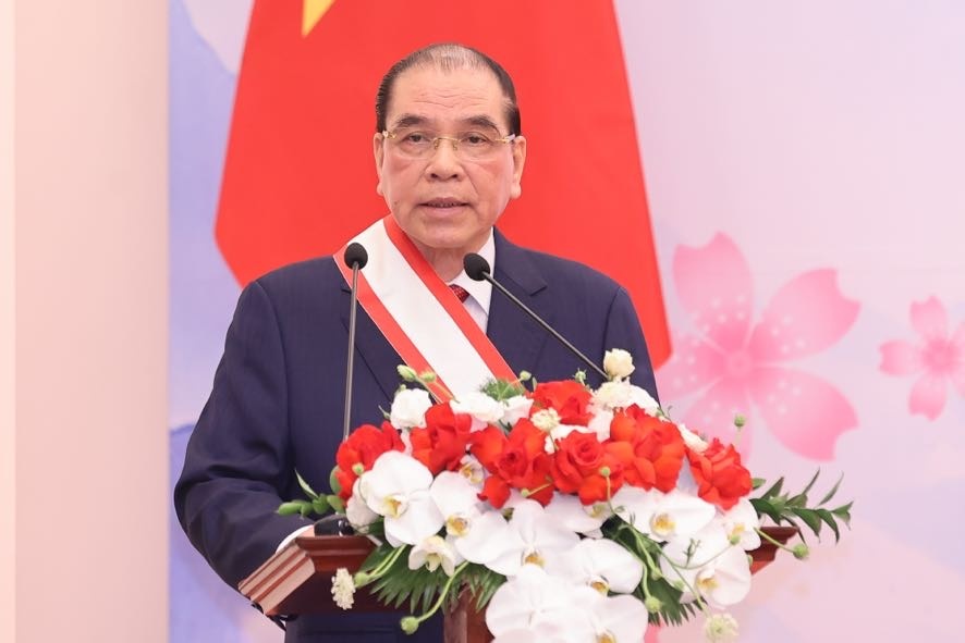 Huan chuong Mat troi moc anh 7