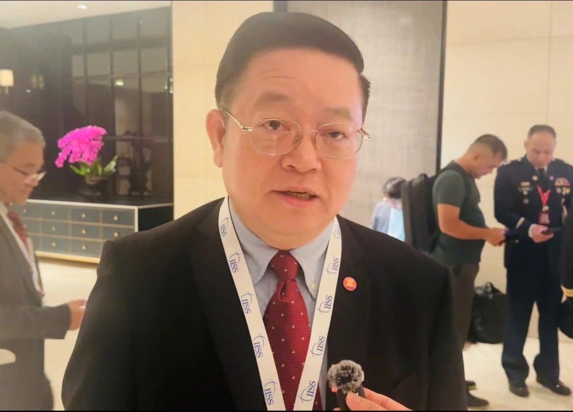 Doi thoai Shangri-La anh 1