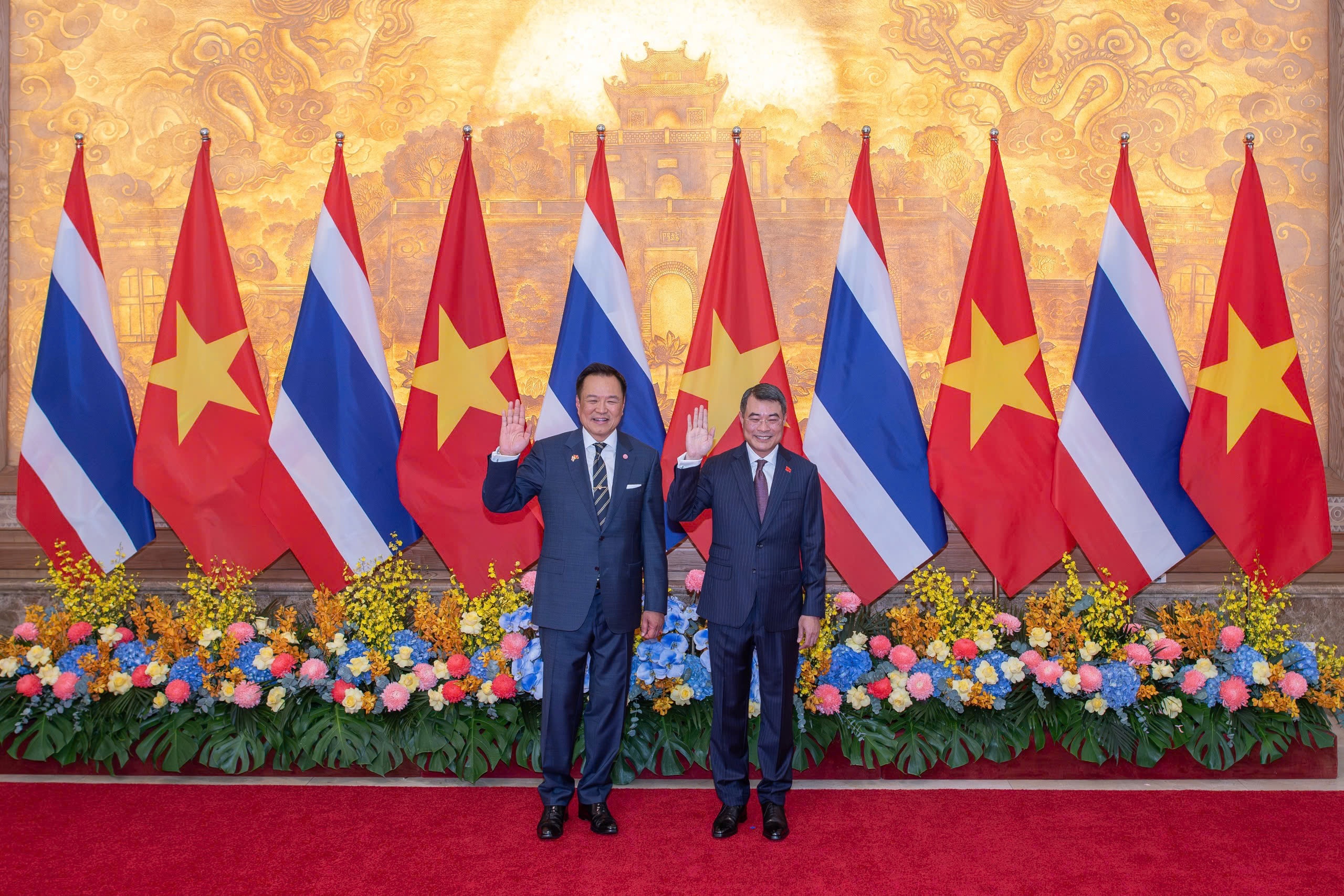 Viet Nam - Thai Lan huong toi moc thuong mai 50 ty USD hinh anh