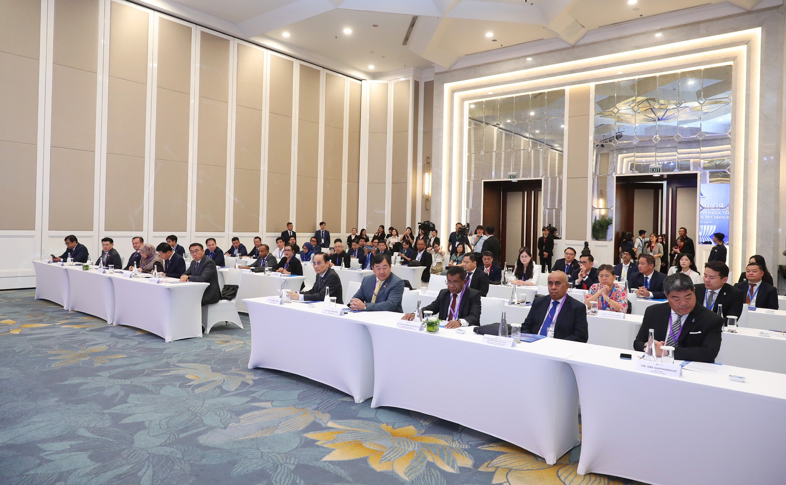Dien dan Tuong lai ASEAN anh 3