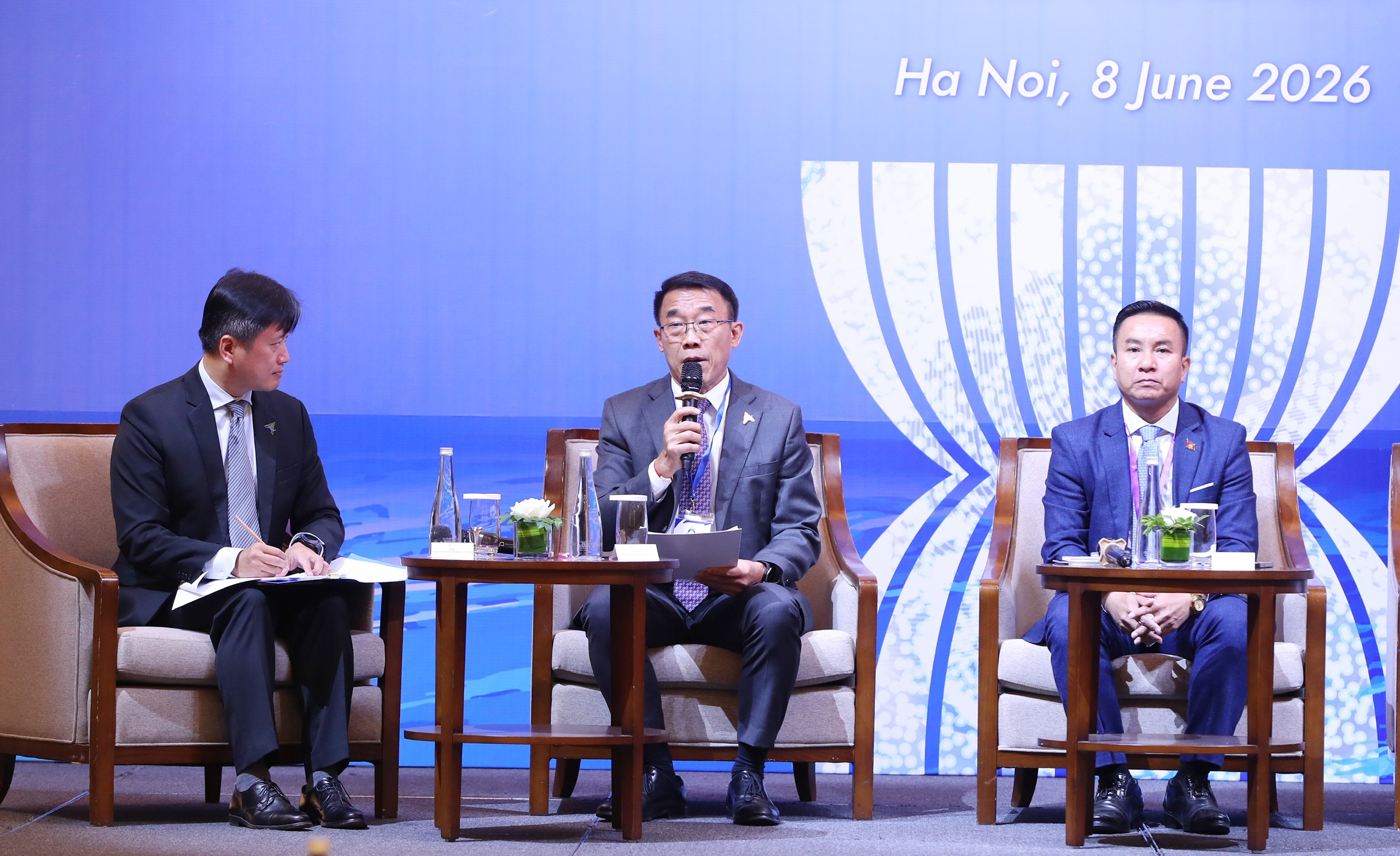 Dien dan Tuong lai ASEAN anh 9