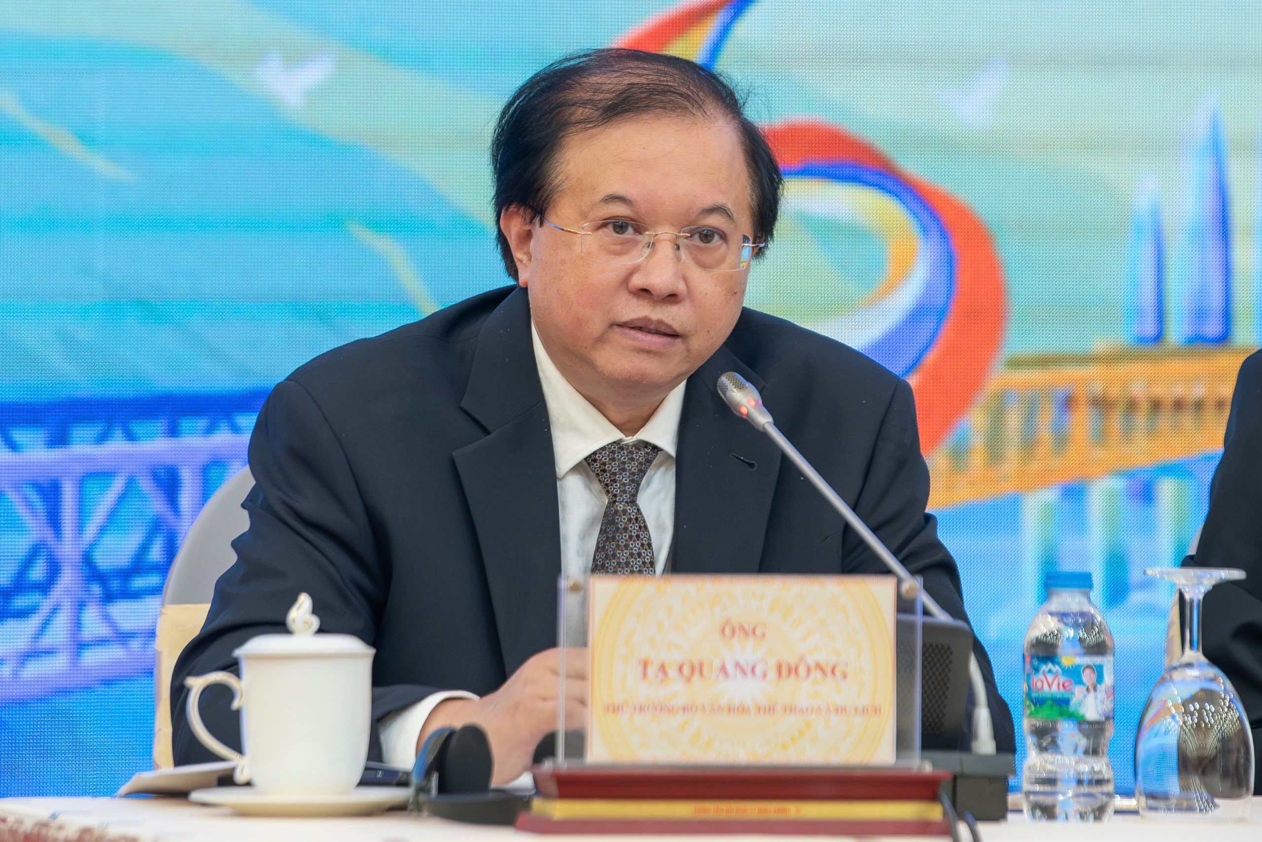Le hoi Vi hoa binh anh 4