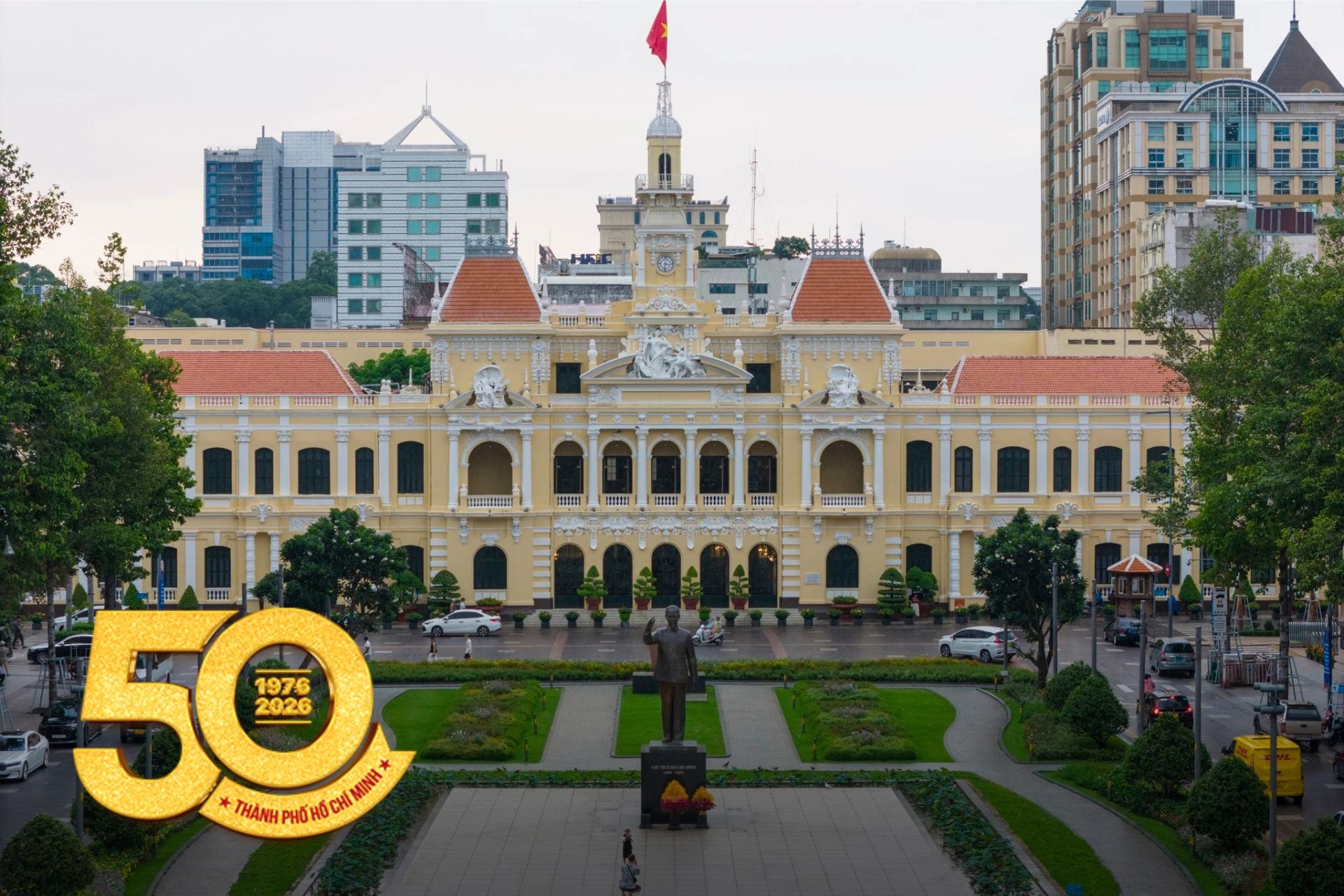Di san lon nhat cua TP.HCM hinh anh